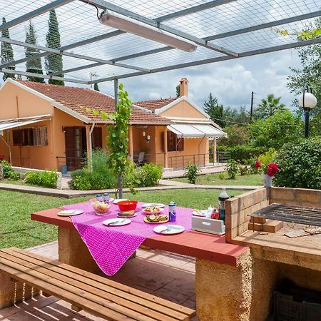 Family Holiday Apartment With Garden & Bbq Velonádes Extérieur photo