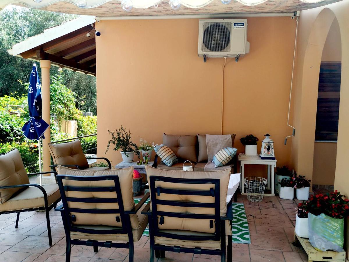 Family Holiday Apartment With Garden & Bbq Velonádes Extérieur photo