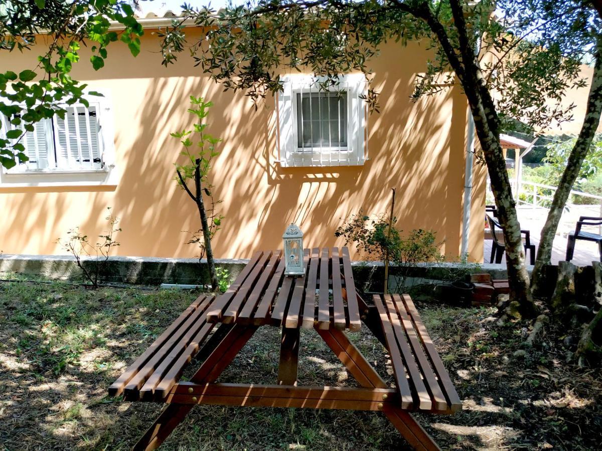 Family Holiday Apartment With Garden & Bbq Velonádes Extérieur photo